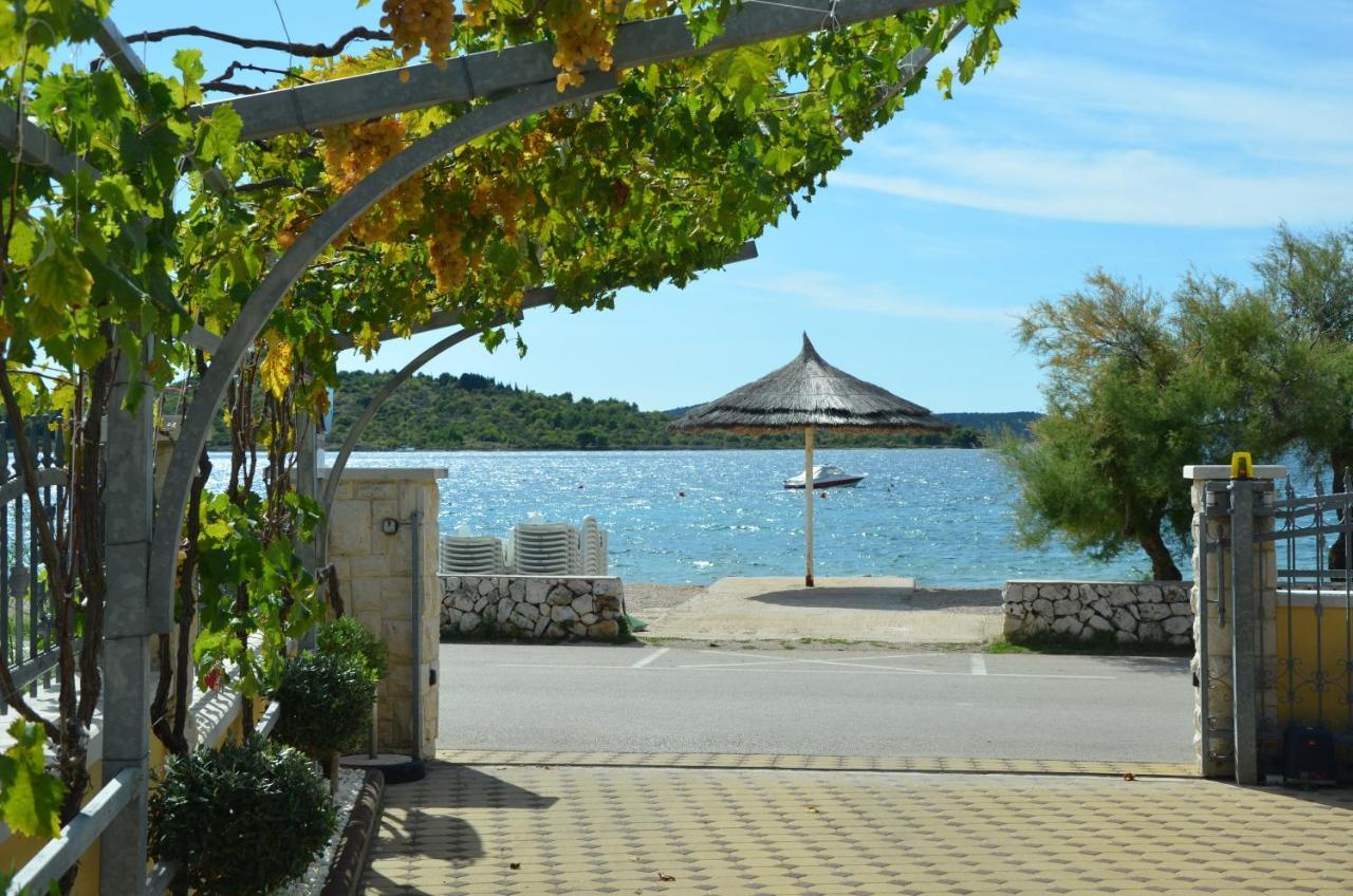 Villa Katarina Srima Dış mekan fotoğraf